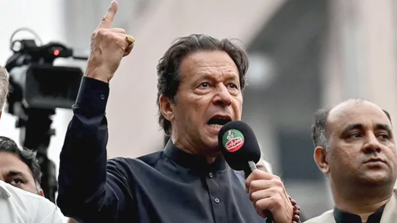 ইমরানের দল