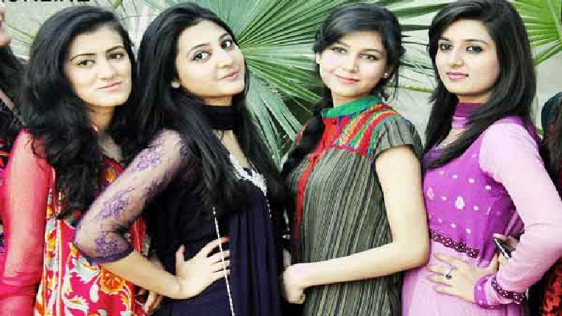 কুমারী মেয়ে