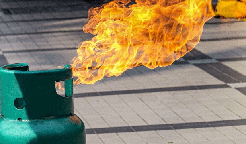 চুলার গ্যাস লিকেজ