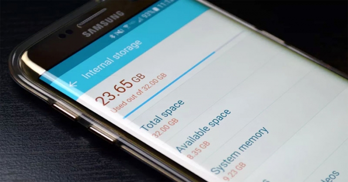 স্মার্টফোন স্টোরেজ