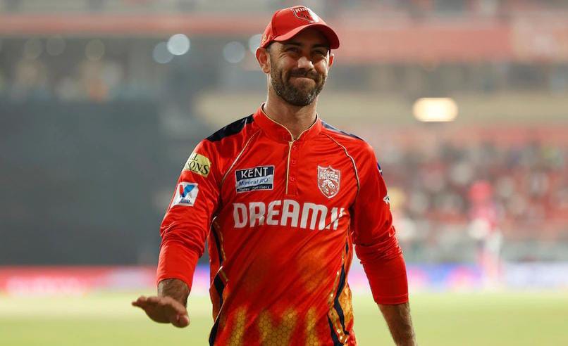 ম্যাক্সওয়েলকে শাস্তি