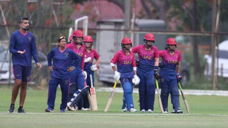 ১০ ব্যাটার রিটায়ার্ড হার্ট